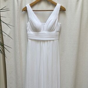Ever Pretty White V-Neck Sleeveless Gown